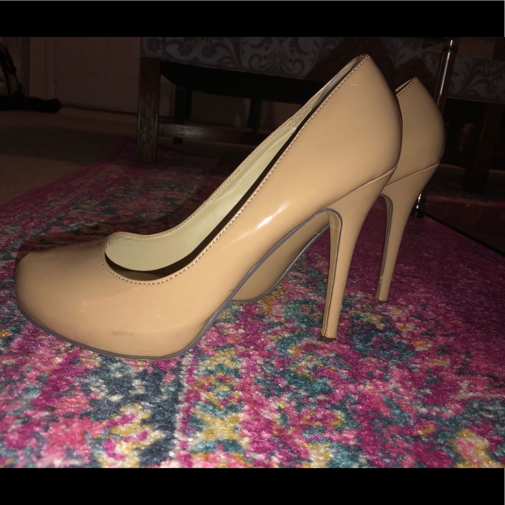 Sz 8 Michael Antonio Nude Heels